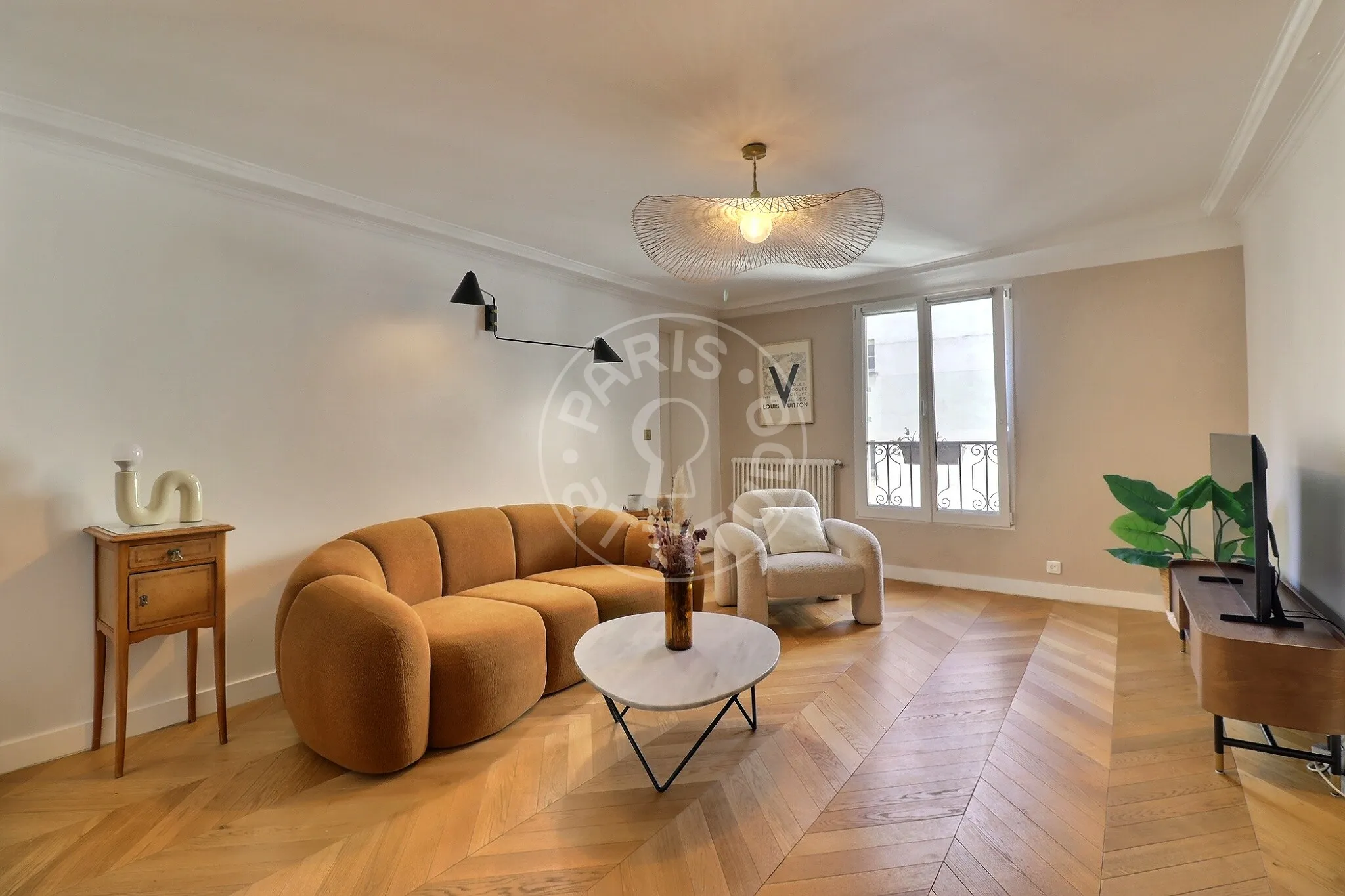 Appartement Rue de Surène à Paris