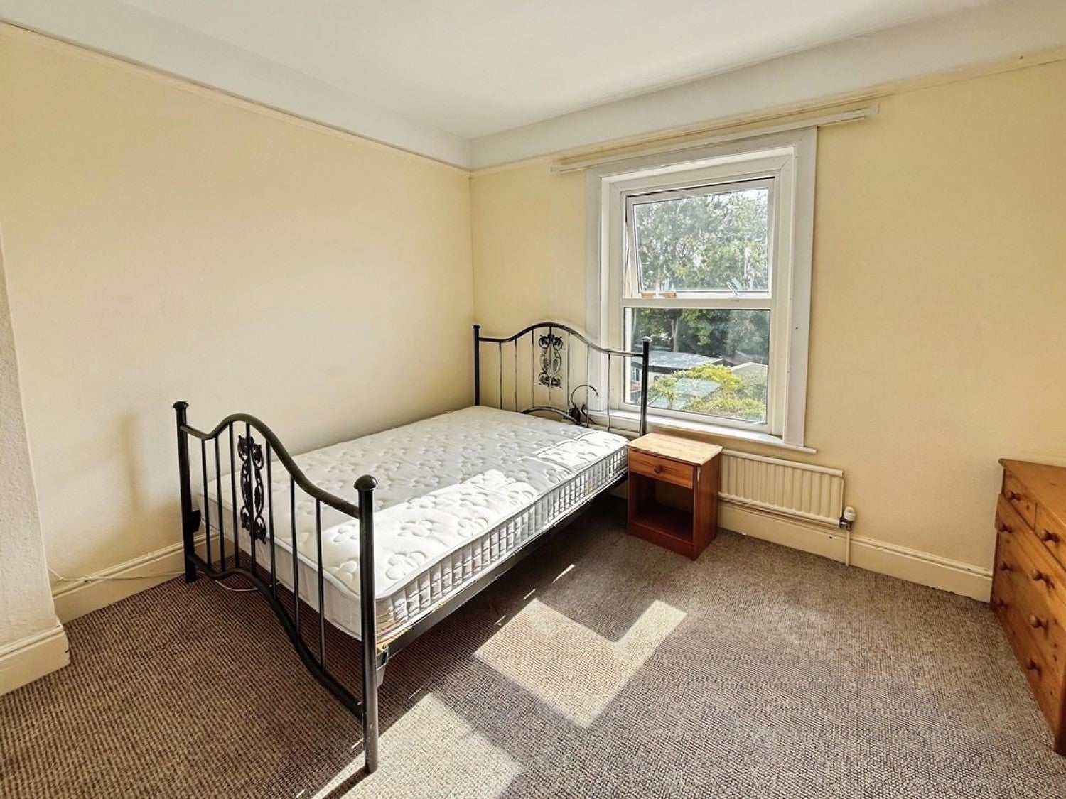 Room Preston Grove in Yeovil