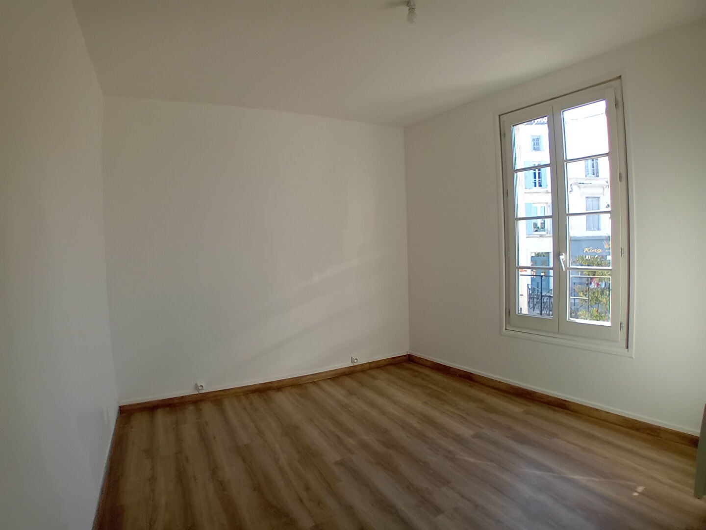 Appartement Rue Victor Hugo à Barbezieux-Saint-Hilaire