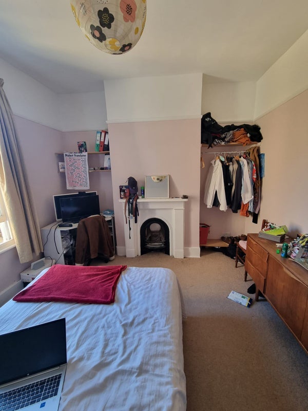 Room Crofton Road in Greater London