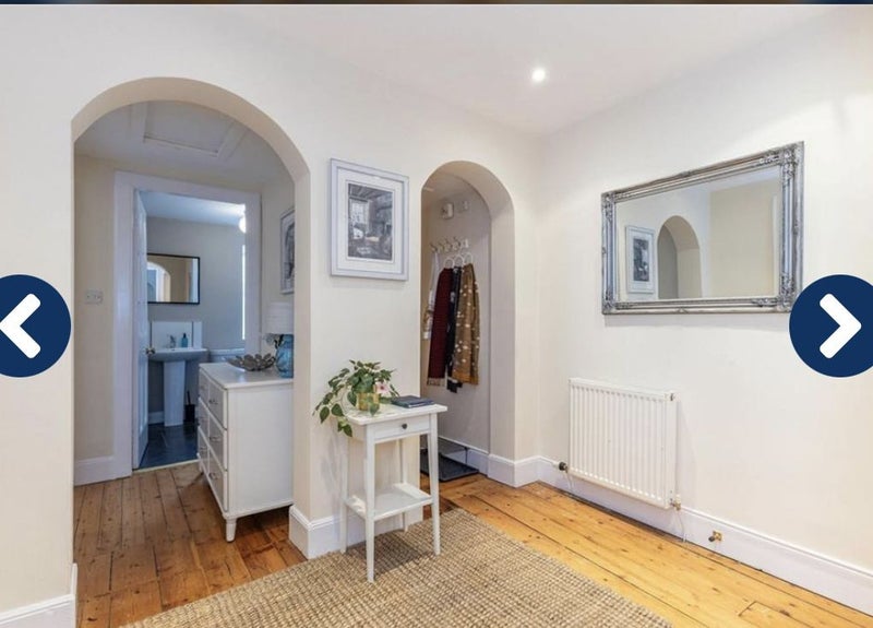 Room Deanhaugh Street in City of Edinburgh