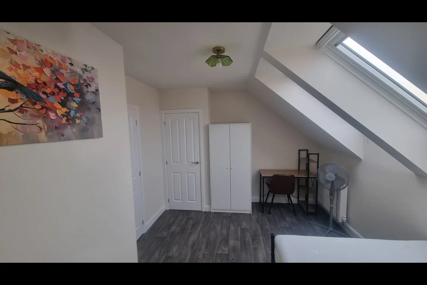 Room Weston Road in Aston Clinton