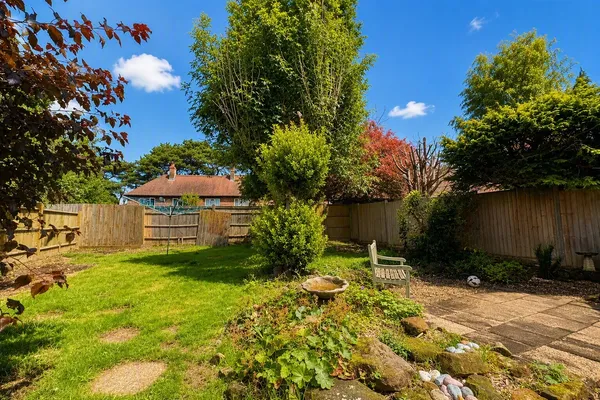 Flat Aldervale Cottages in Wealden