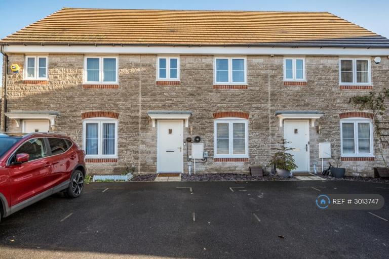 House Little Ground in Purton
