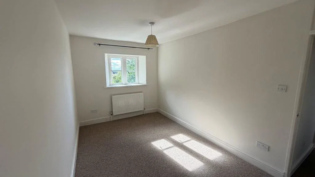 House B4425 in Cotswold District