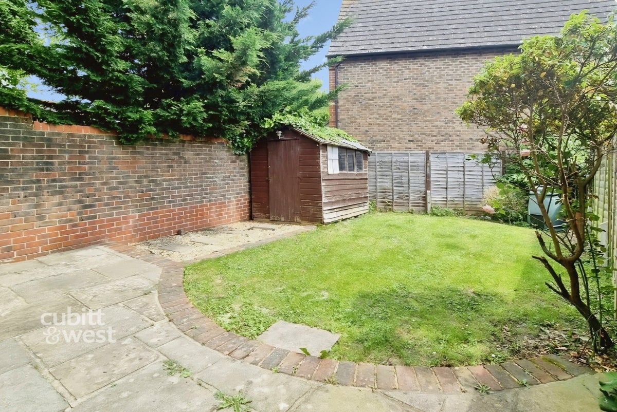 House Priory Street in Tonbridge and Malling
