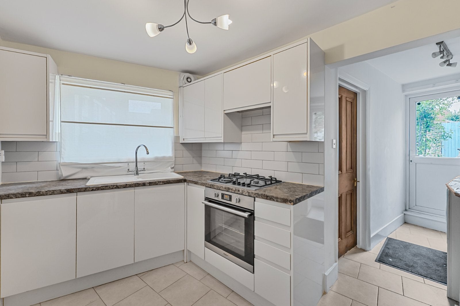 Flat Galesbury Road in Greater London
