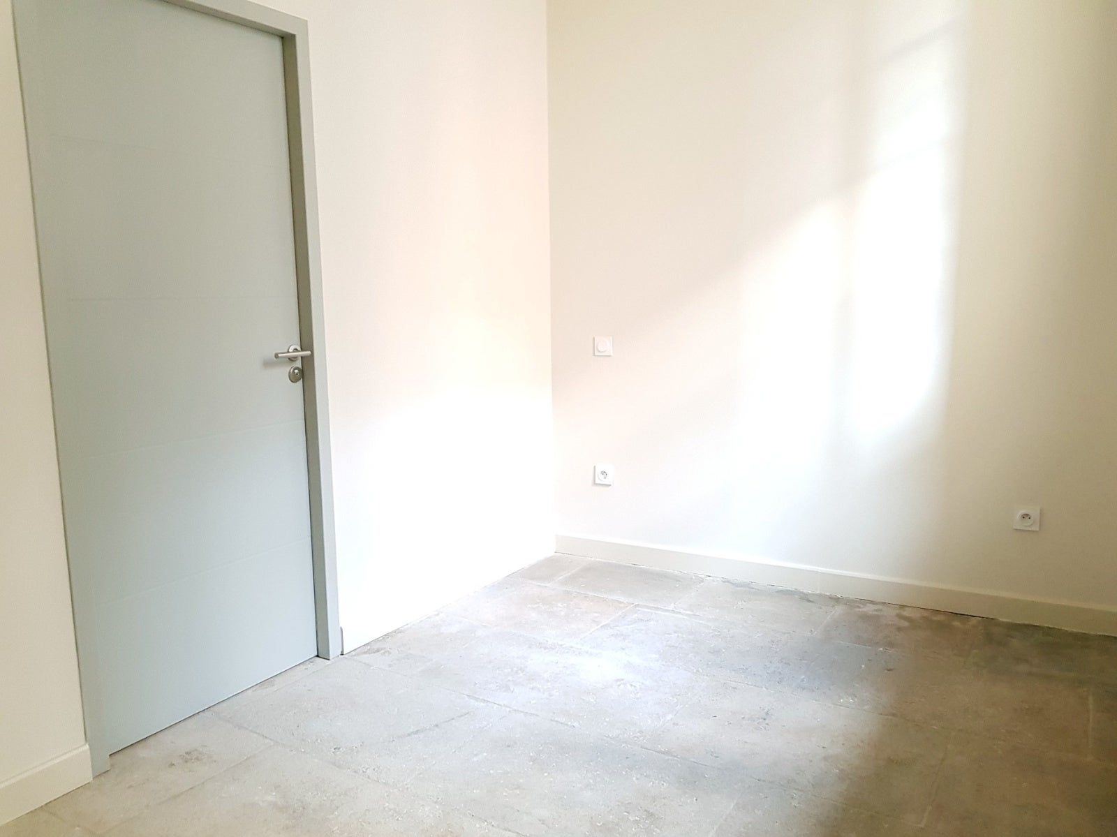 Appartement Rue des Lombards à Nîmes