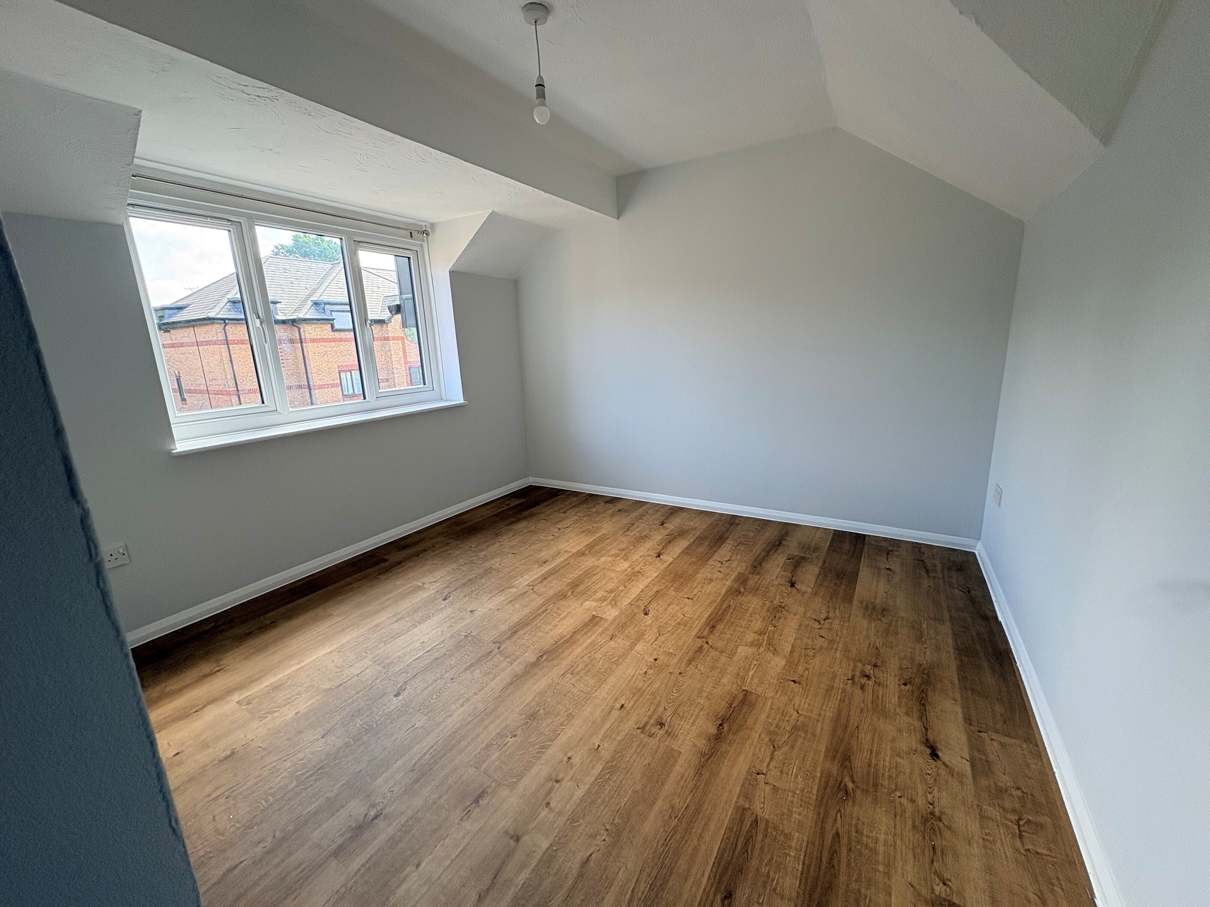 Flat Whitley Mead in Bristol