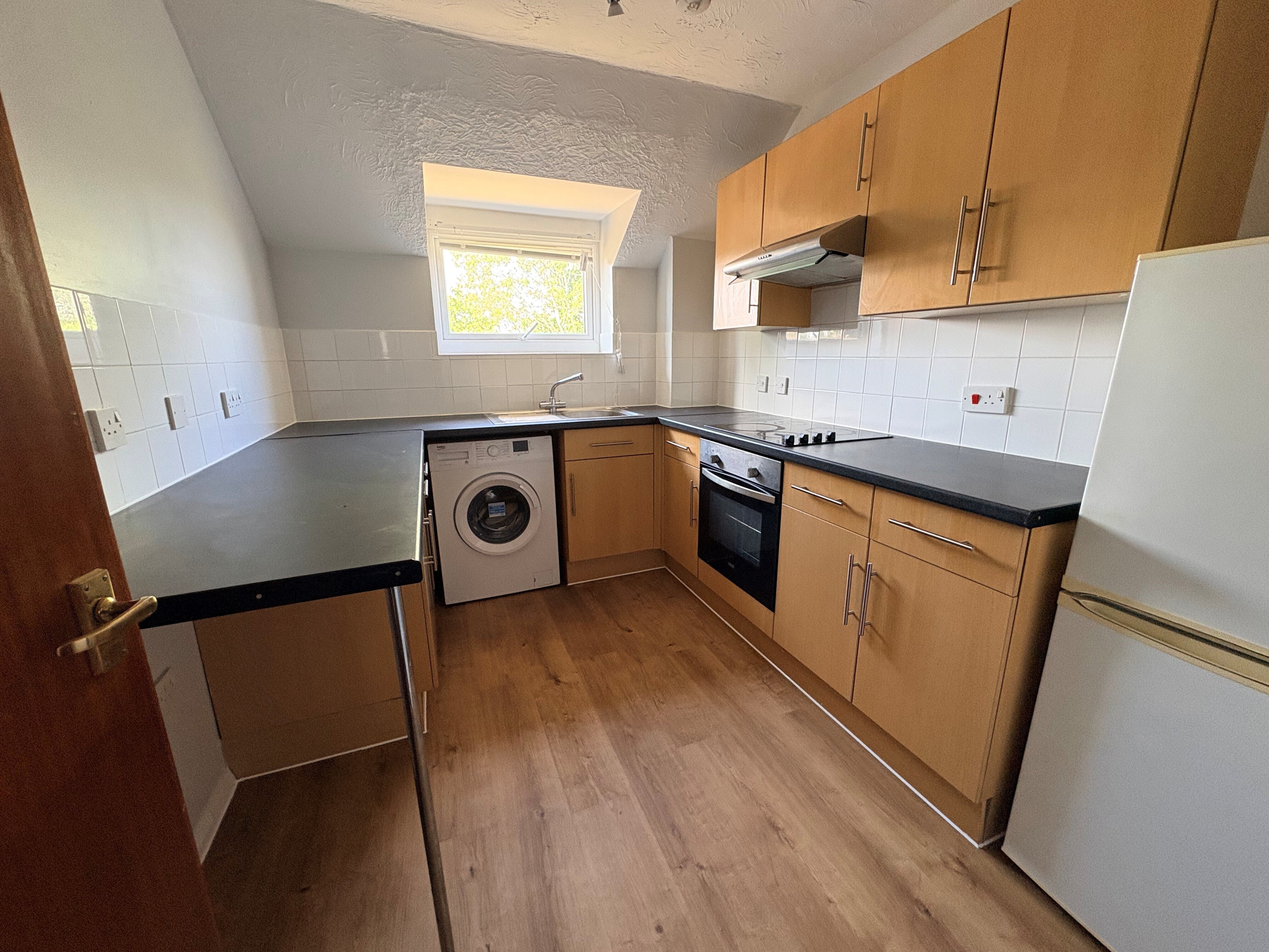 Flat Whitley Mead in Bristol