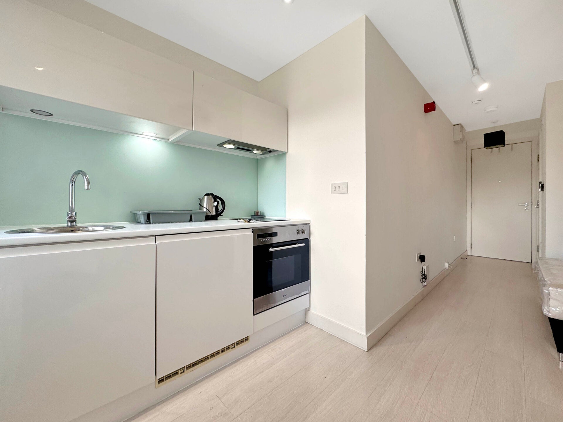 Flat Ingram Street in Leeds