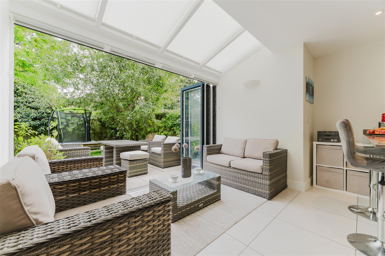 House Apsley Walk in Richings Park
