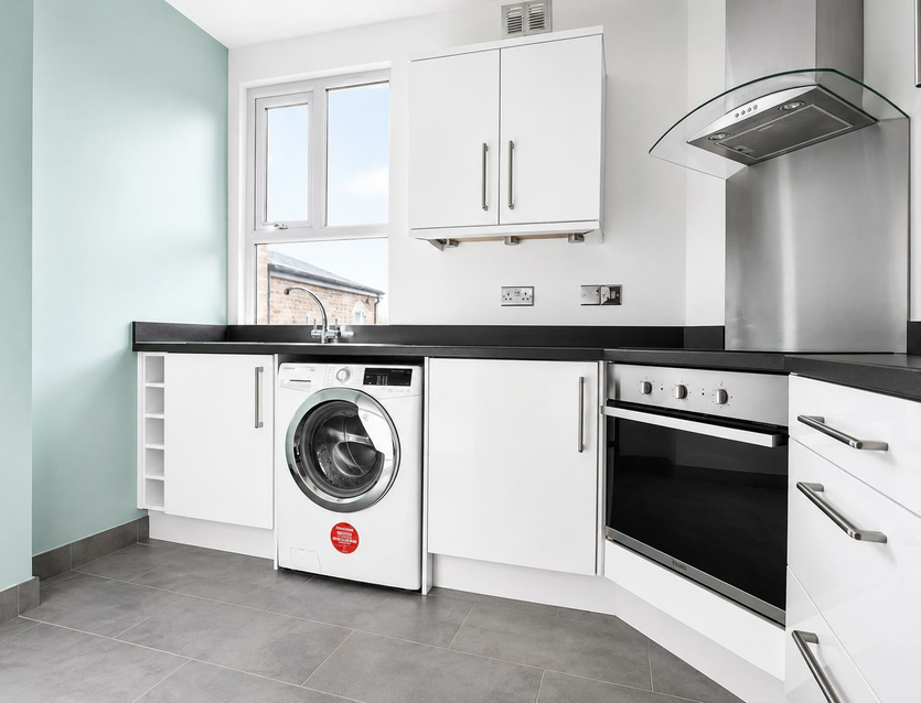 Flat Myddleton Road in Greater London