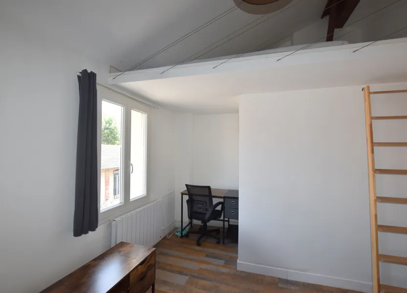 Chambre Boulevard Émile Zola à Oullins-Pierre-Bénite