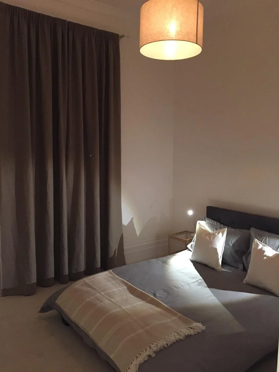 Flat Finborough Road in Greater London