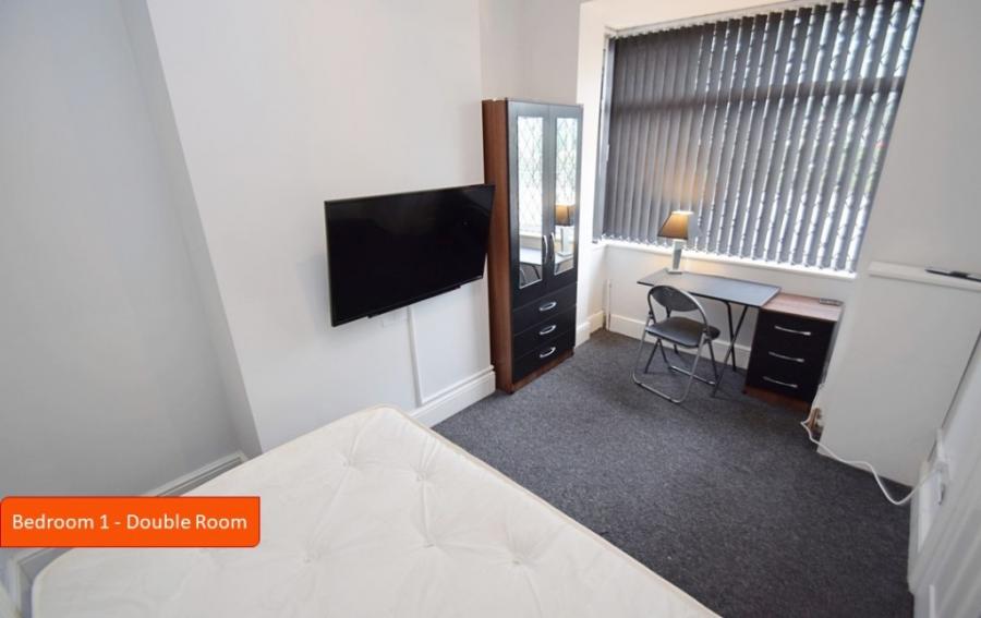 Room Darnley Street in Stoke-on-Trent