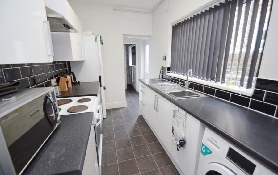 Room Darnley Street in Stoke-on-Trent