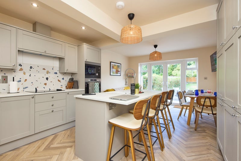 Room Barrington Road in Metropolitan Borough of Solihull