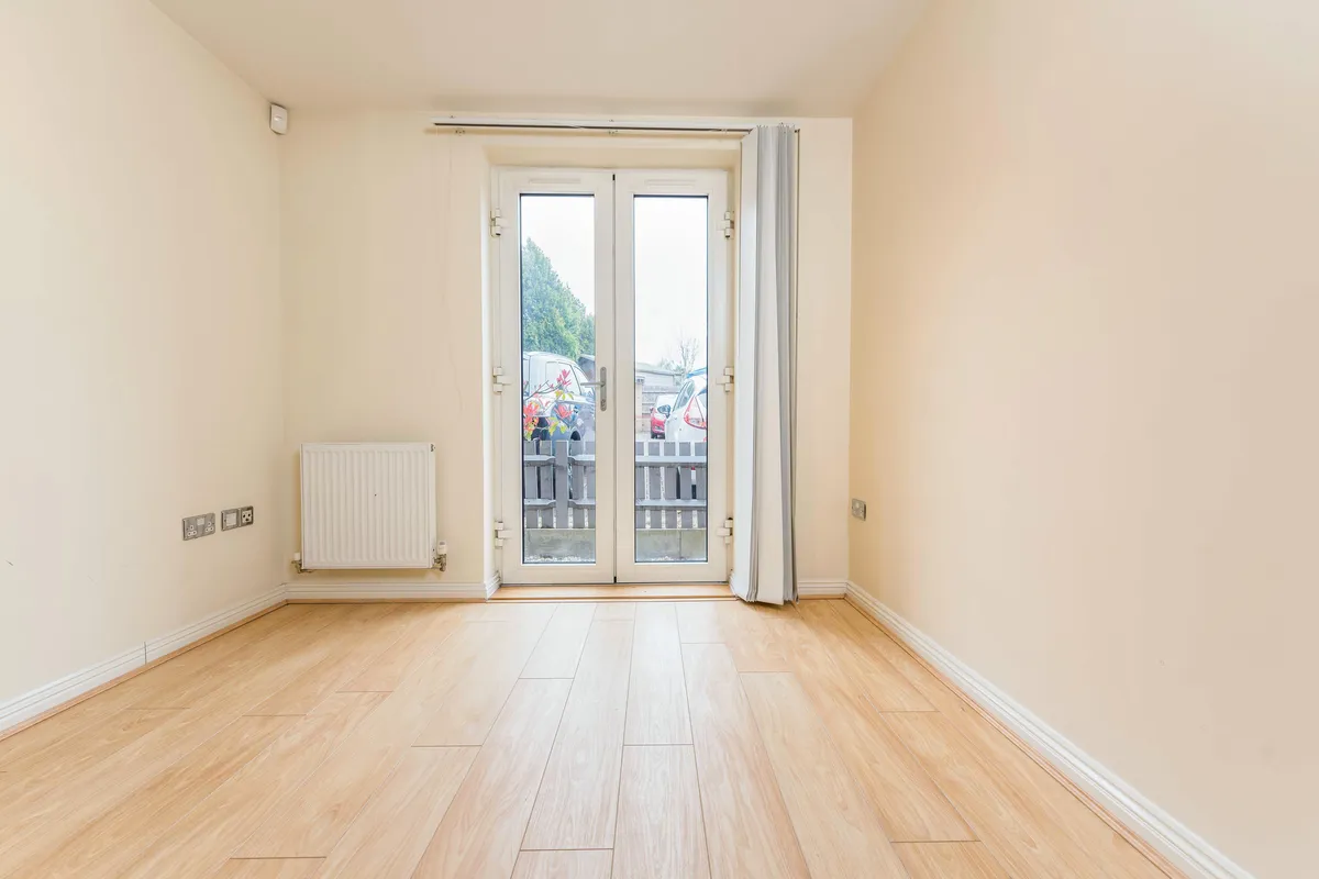 Flat Marlow Road in Maidenhead
