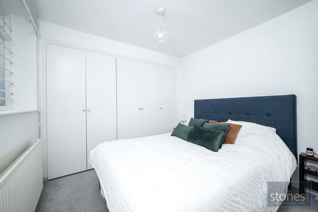 Flat Edis Street in Greater London