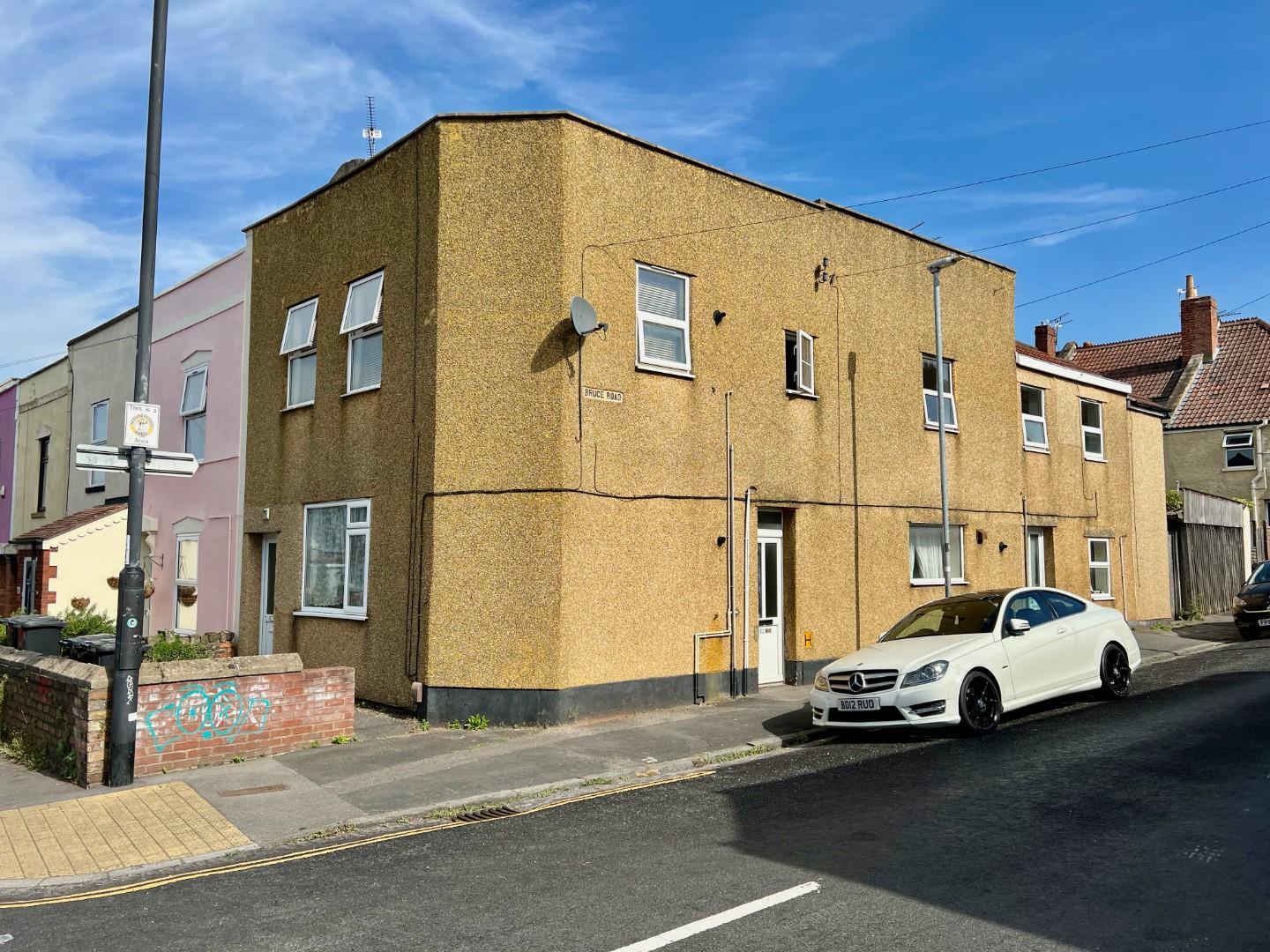 Flat Devon Road in Bristol