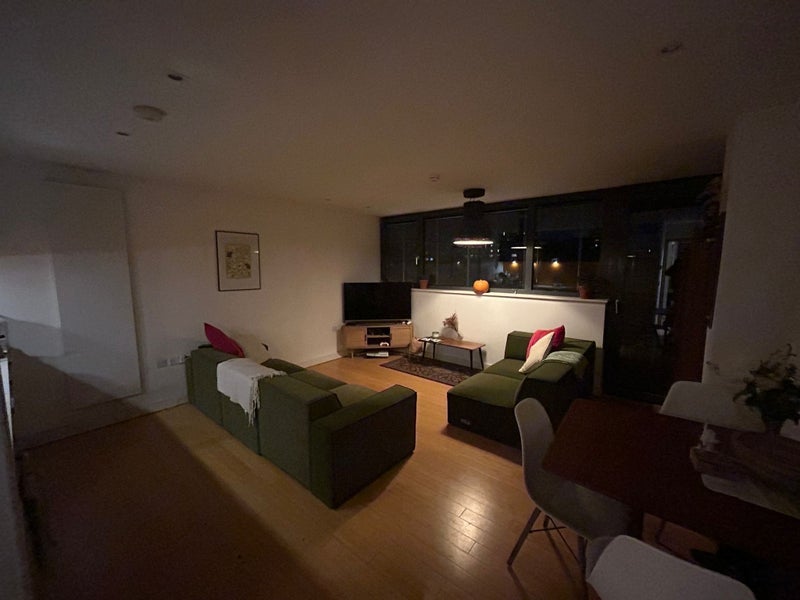 Room Acton Mews in Greater London