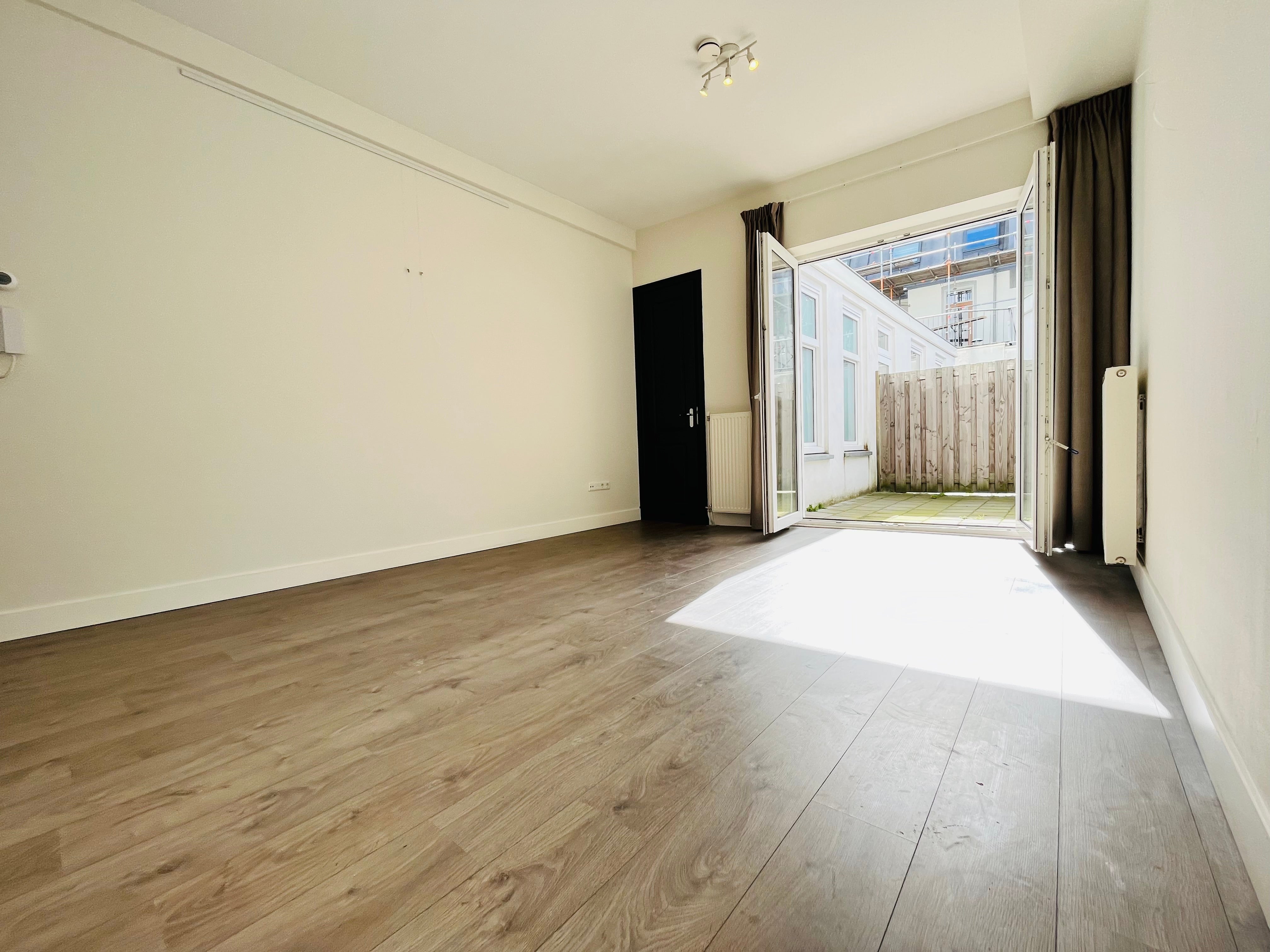 Appartement Loosduinsekade 136 in Den Haag