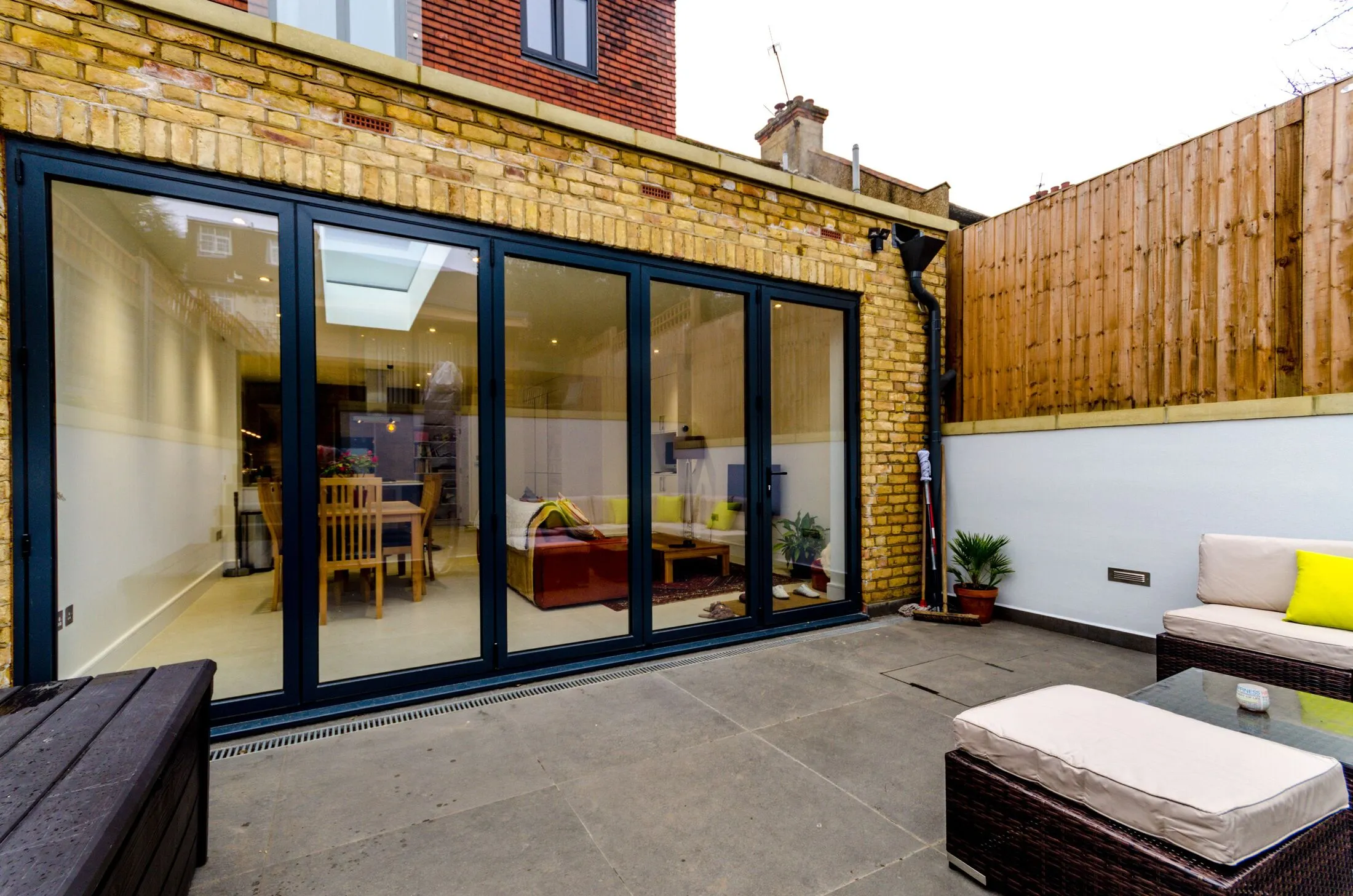 House Ross Road in Greater London