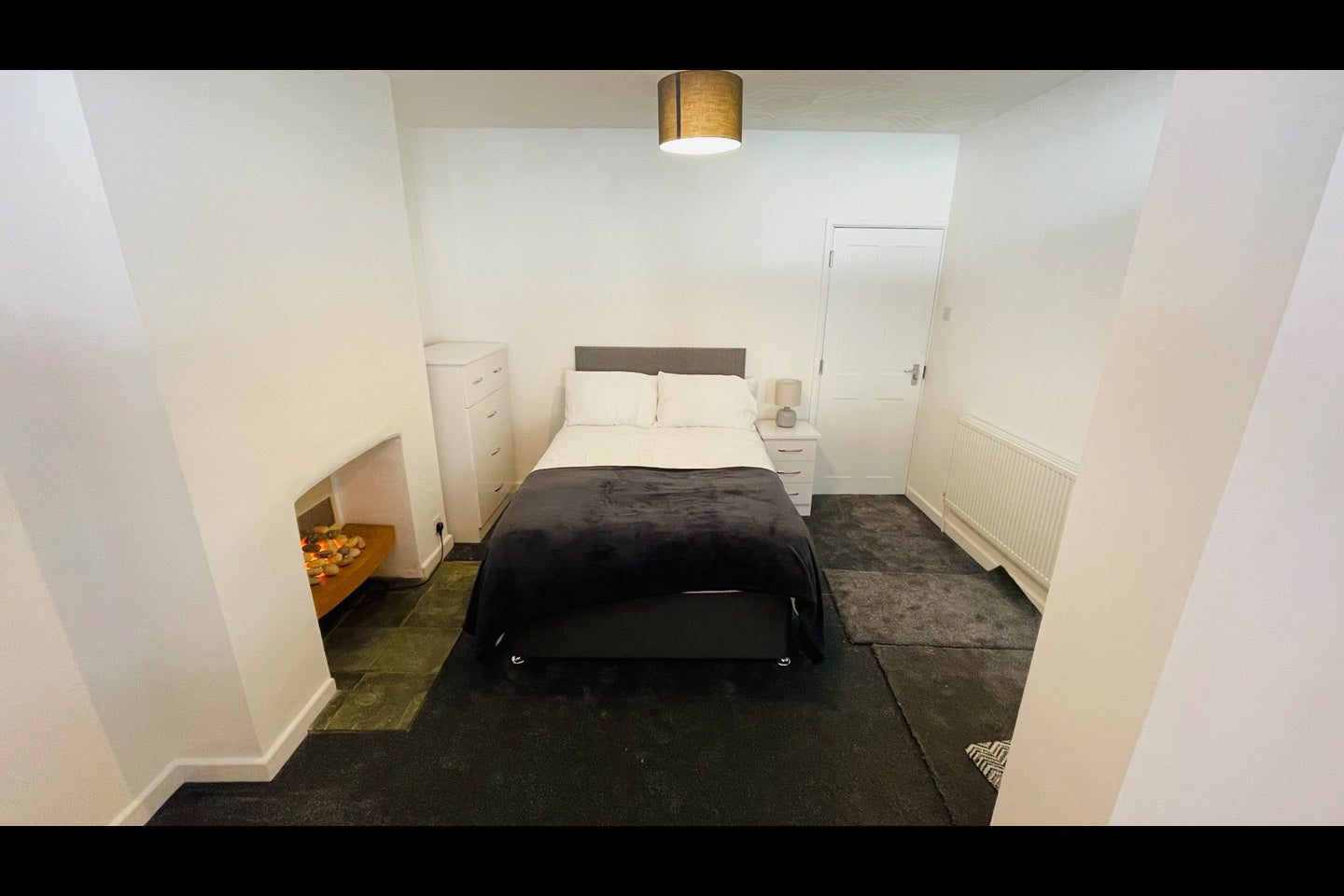 Room Queens Walk in Peterborough