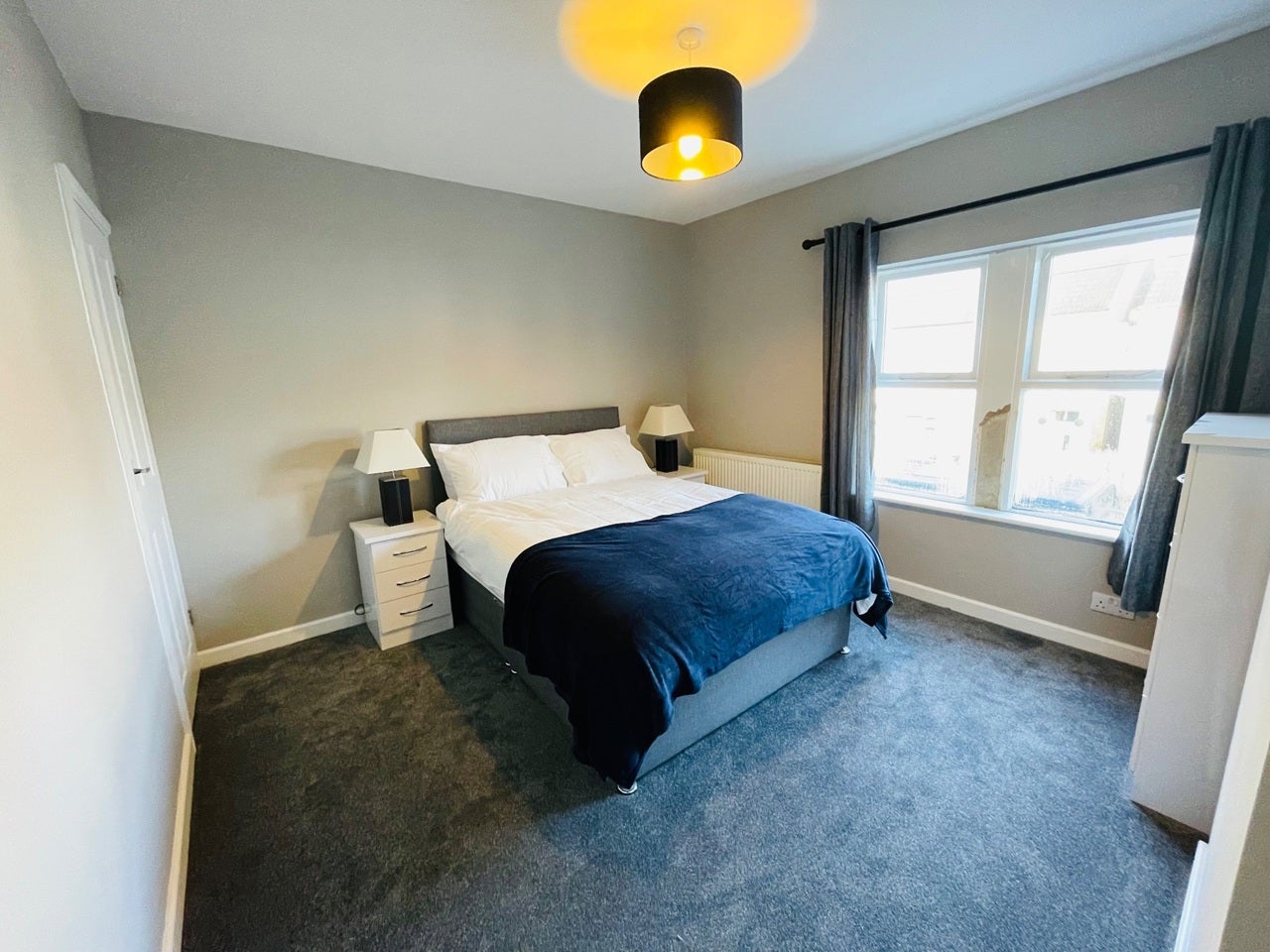 Room Queens Walk in Peterborough