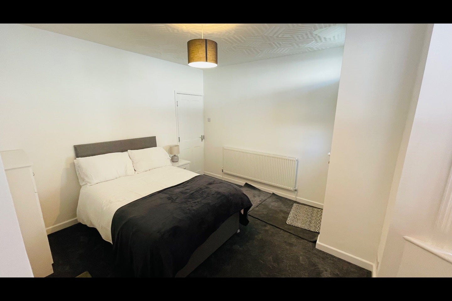 Room Queens Walk in Peterborough