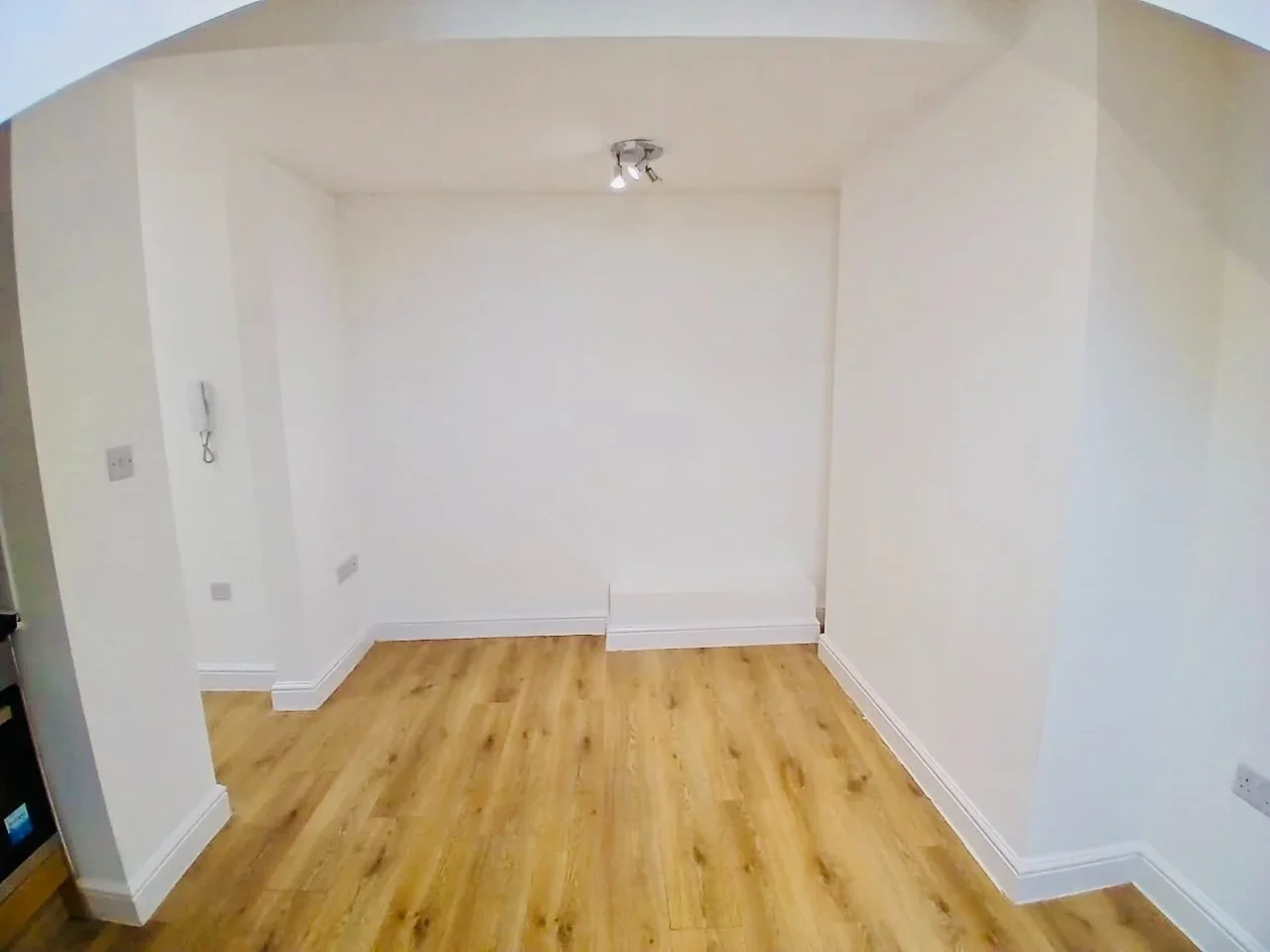 Flat Balaam Street in Greater London