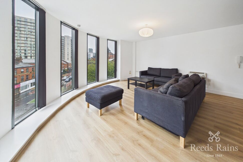 Flat Salford Approach in Salford