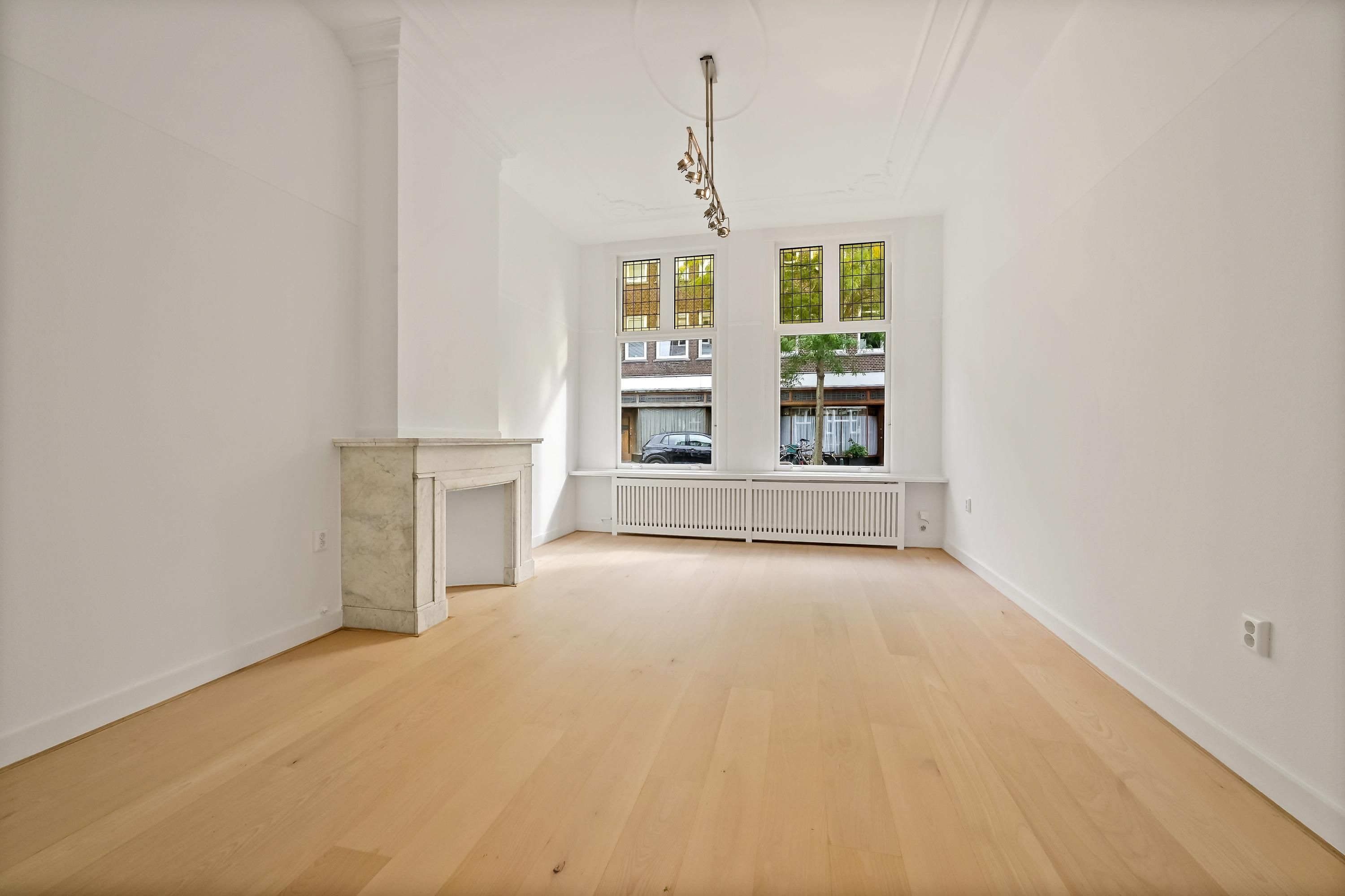 Appartement 3e Louise de Colignystraat 126 A in Den Haag