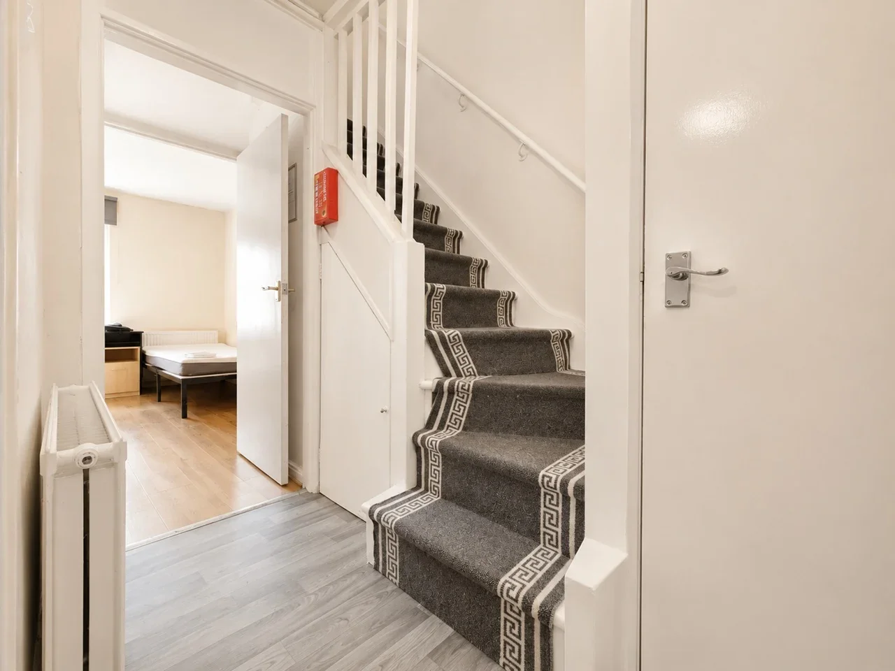 Flat Moelwyn Hughes Court in Greater London