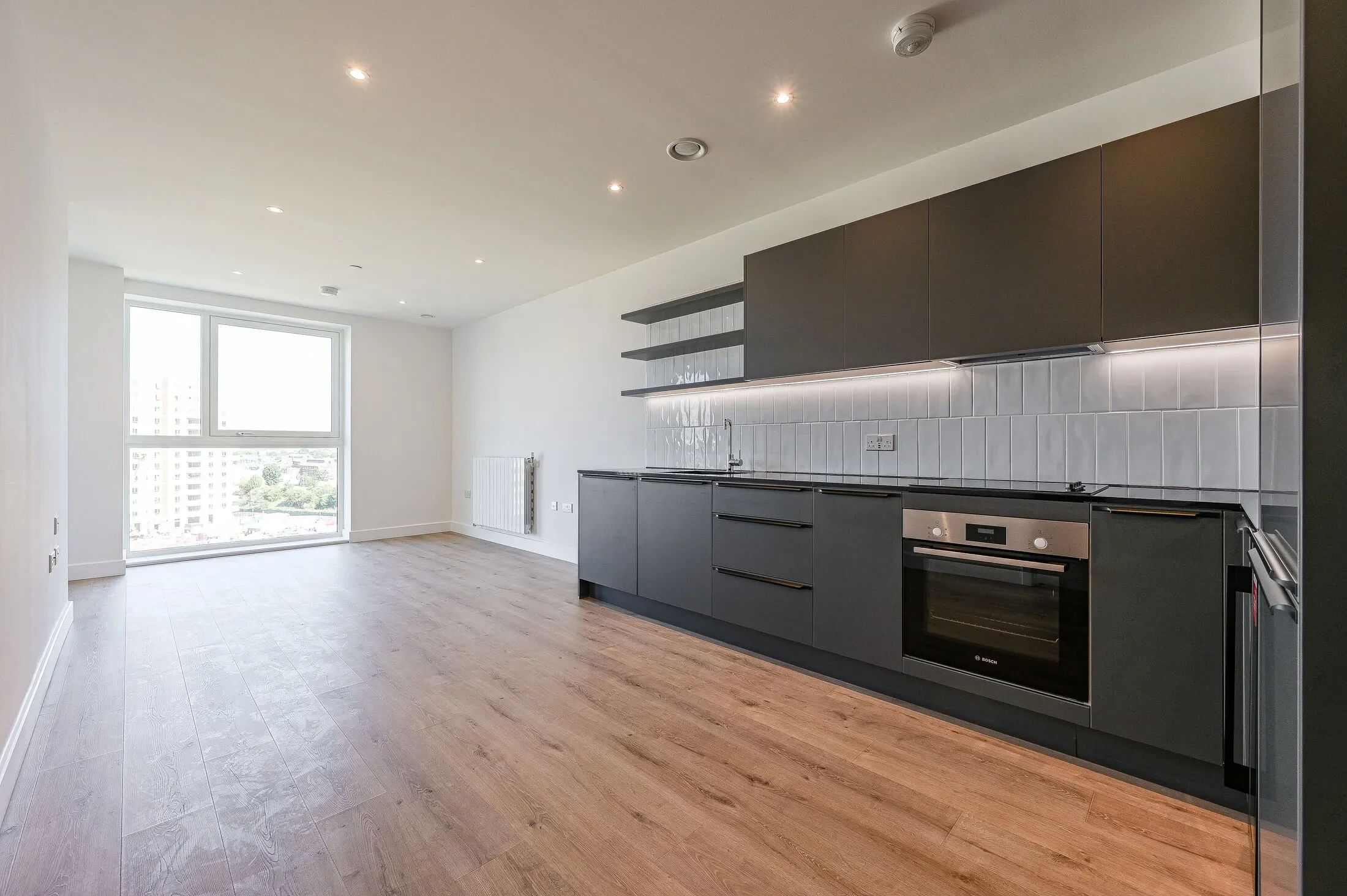 Flat Griffin Manor Way in Greater London