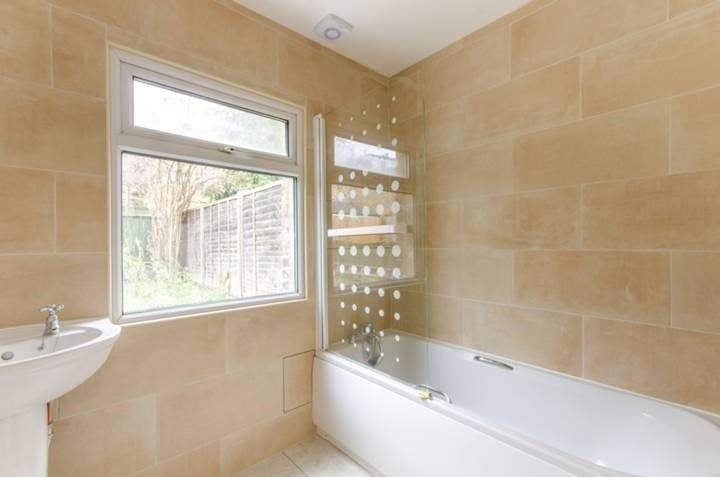 Room Birkbeck Road in Greater London