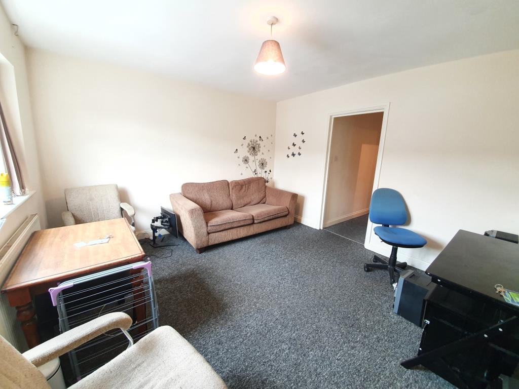 Flat Compton Road in Coventry