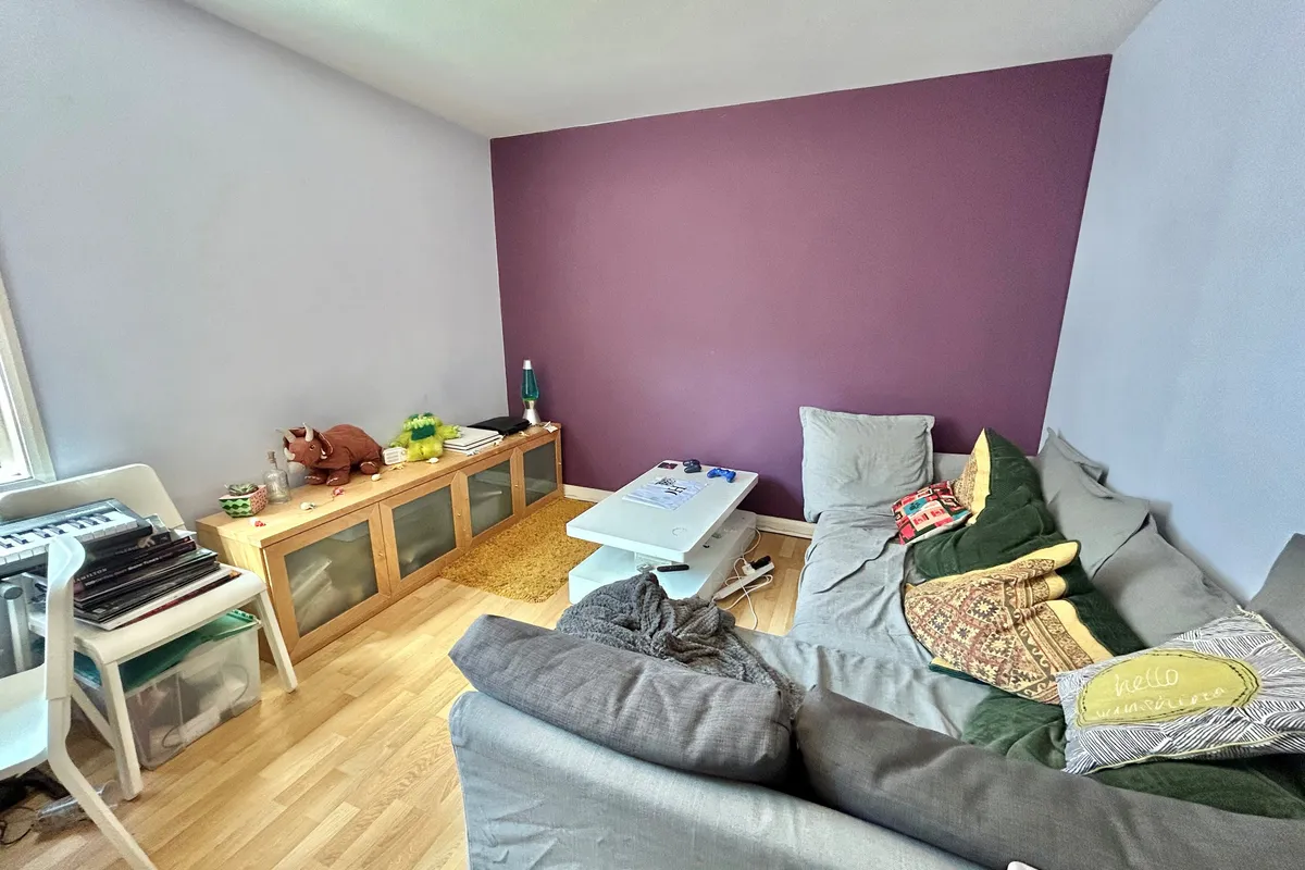 Flat Regent Court in Nottingham
