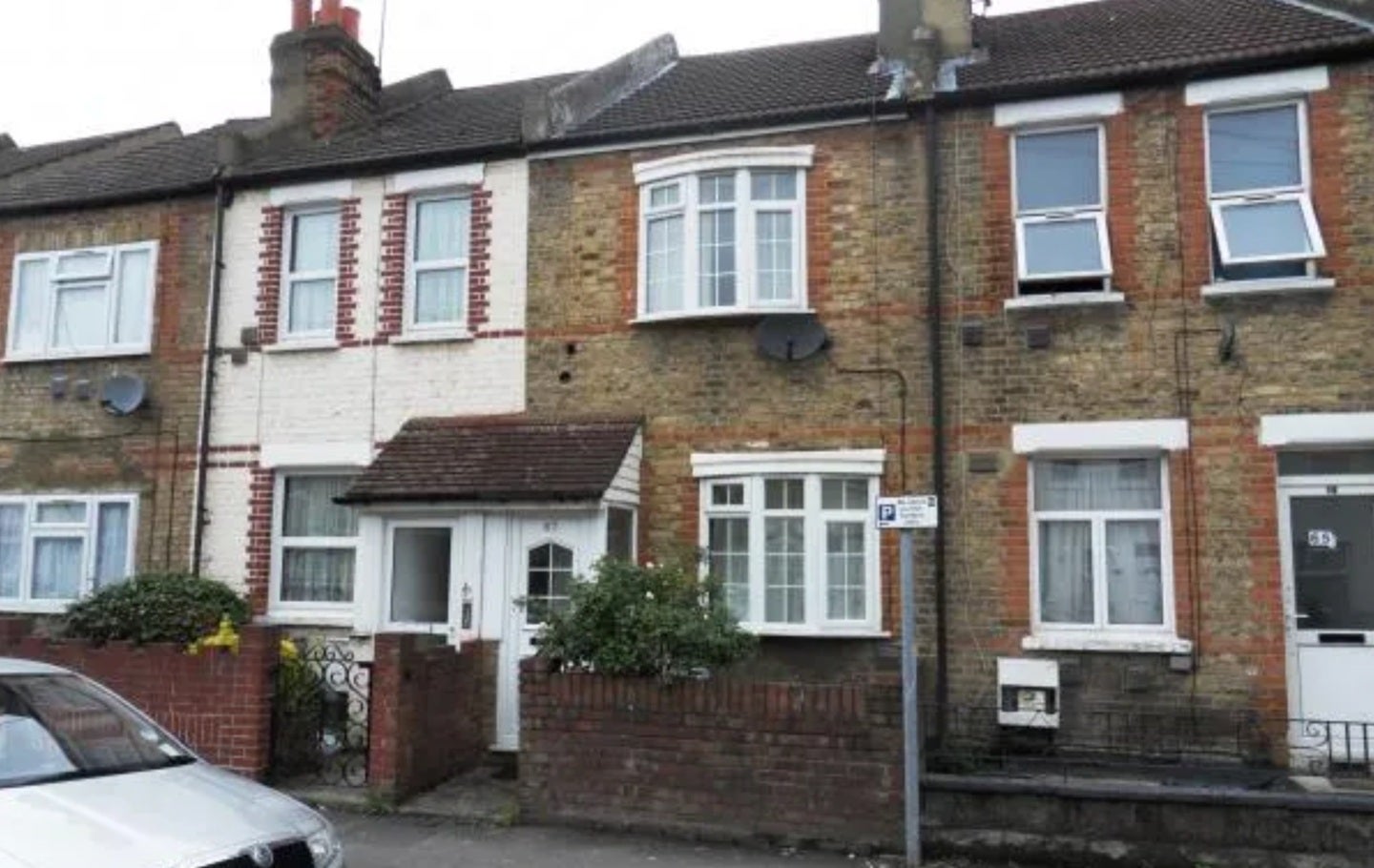 House Myrtle Road in Greater London