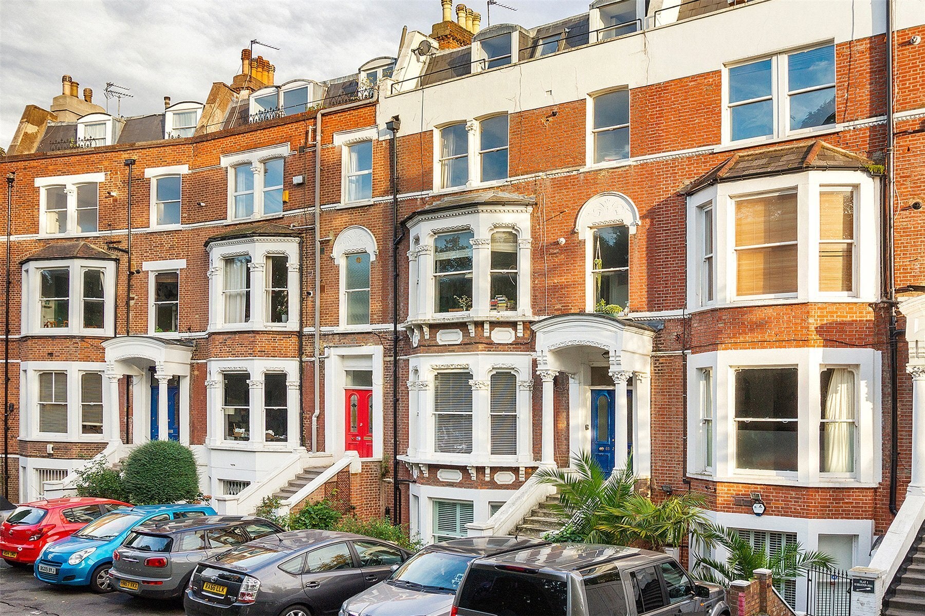 Flat Josephine Avenue in Greater London