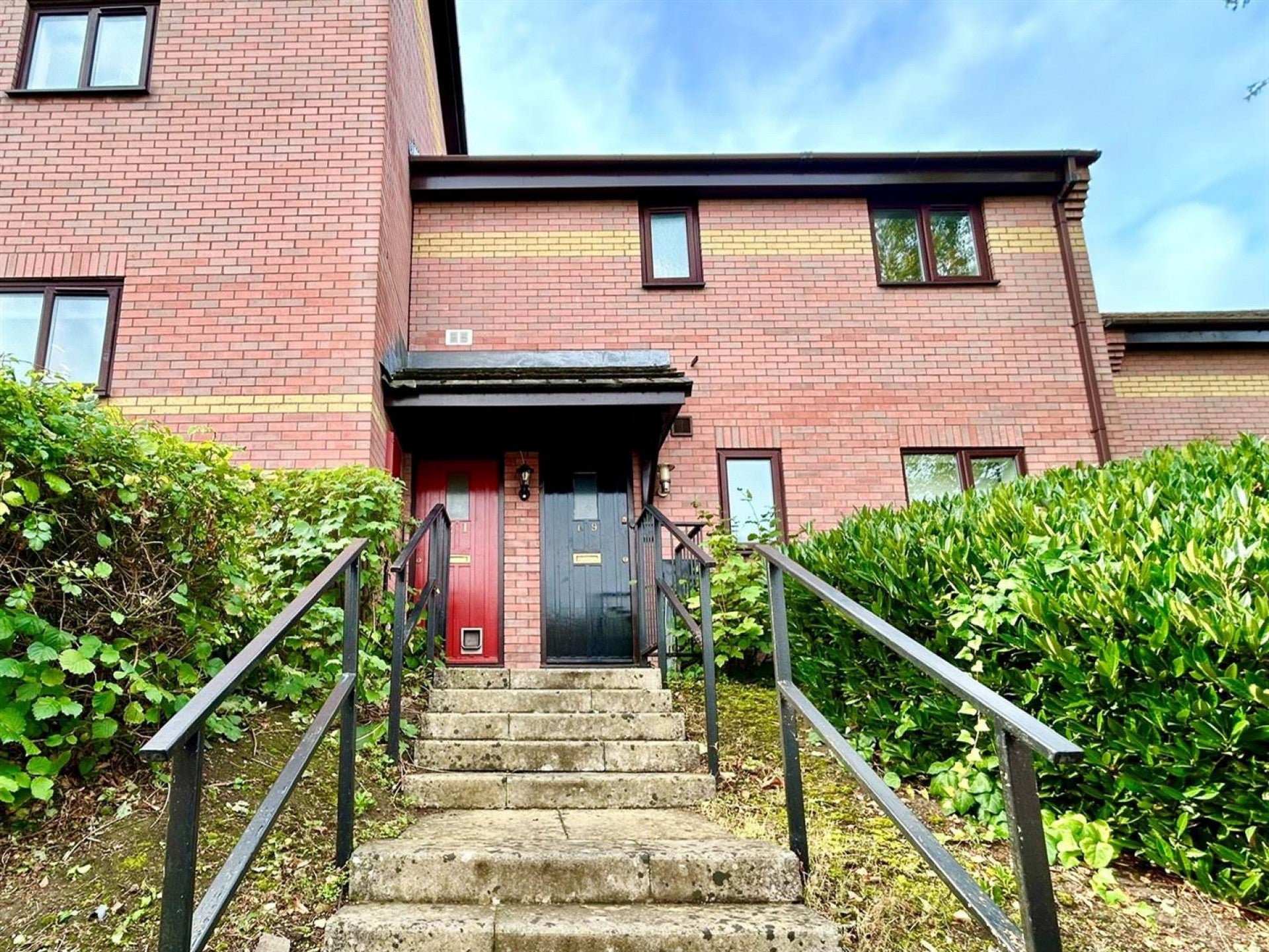Flat Highgrove Street in Bristol