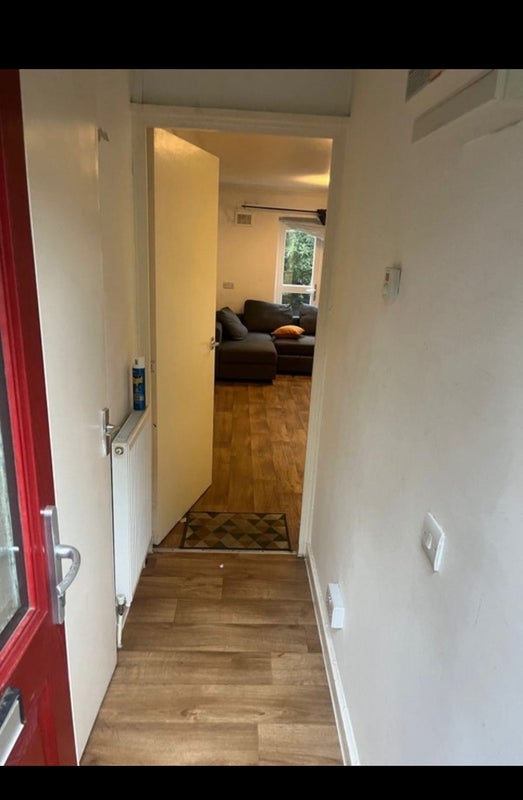 Room Marlborough Grove in Greater London