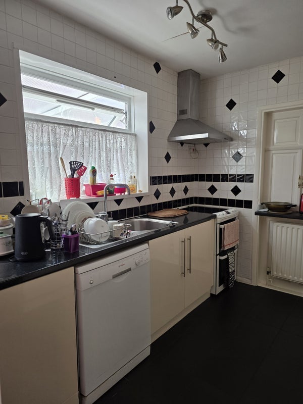 Room Rosemead Drive in Oadby and Wigston