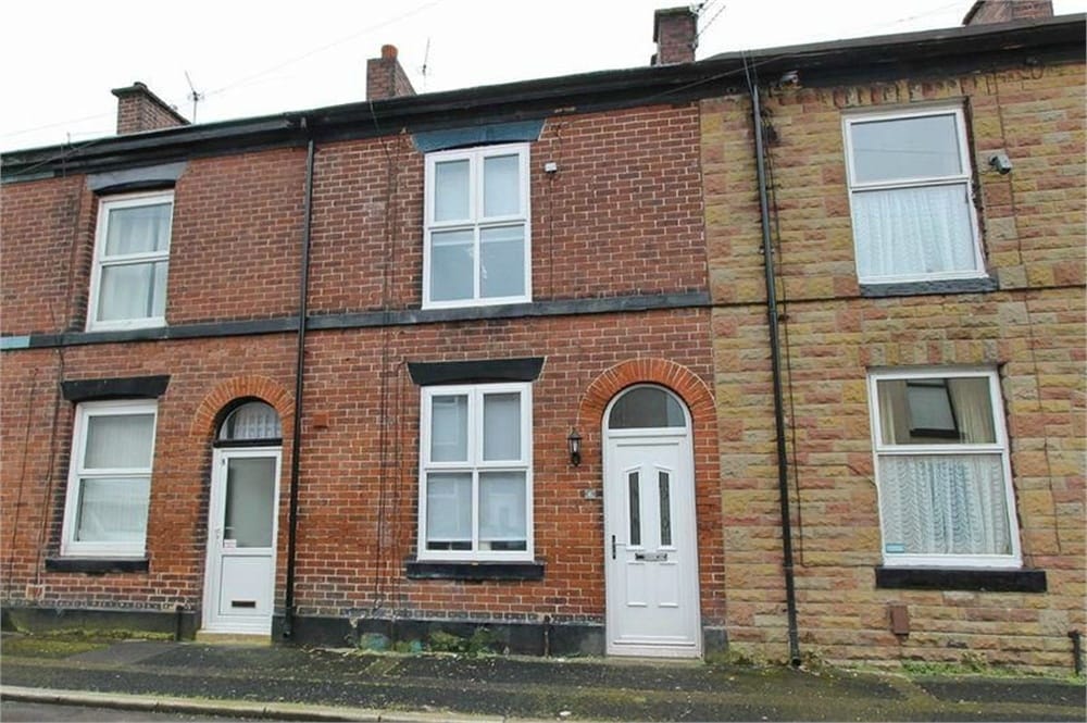 House Holland Court in Radcliffe