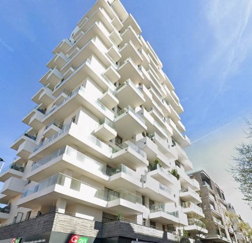 Flat Square Doudart de Lagrée in Asnières-sur-Seine