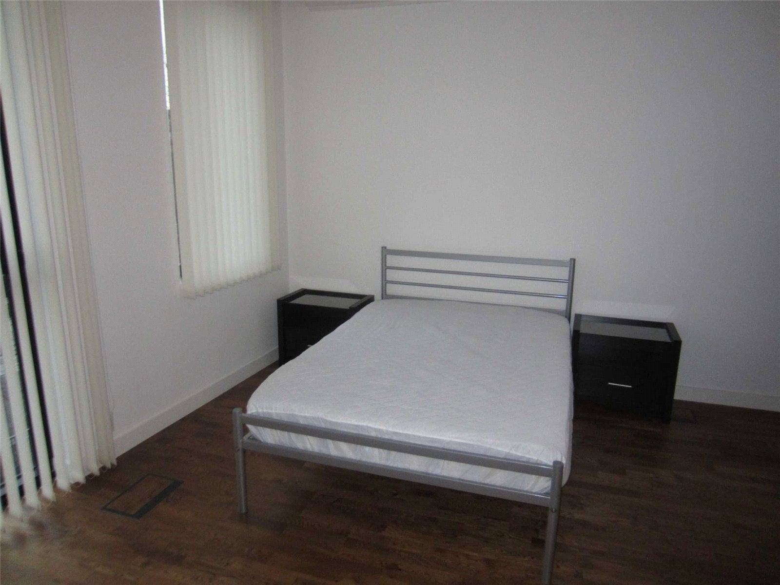 Flat Lampwick Lane in Manchester