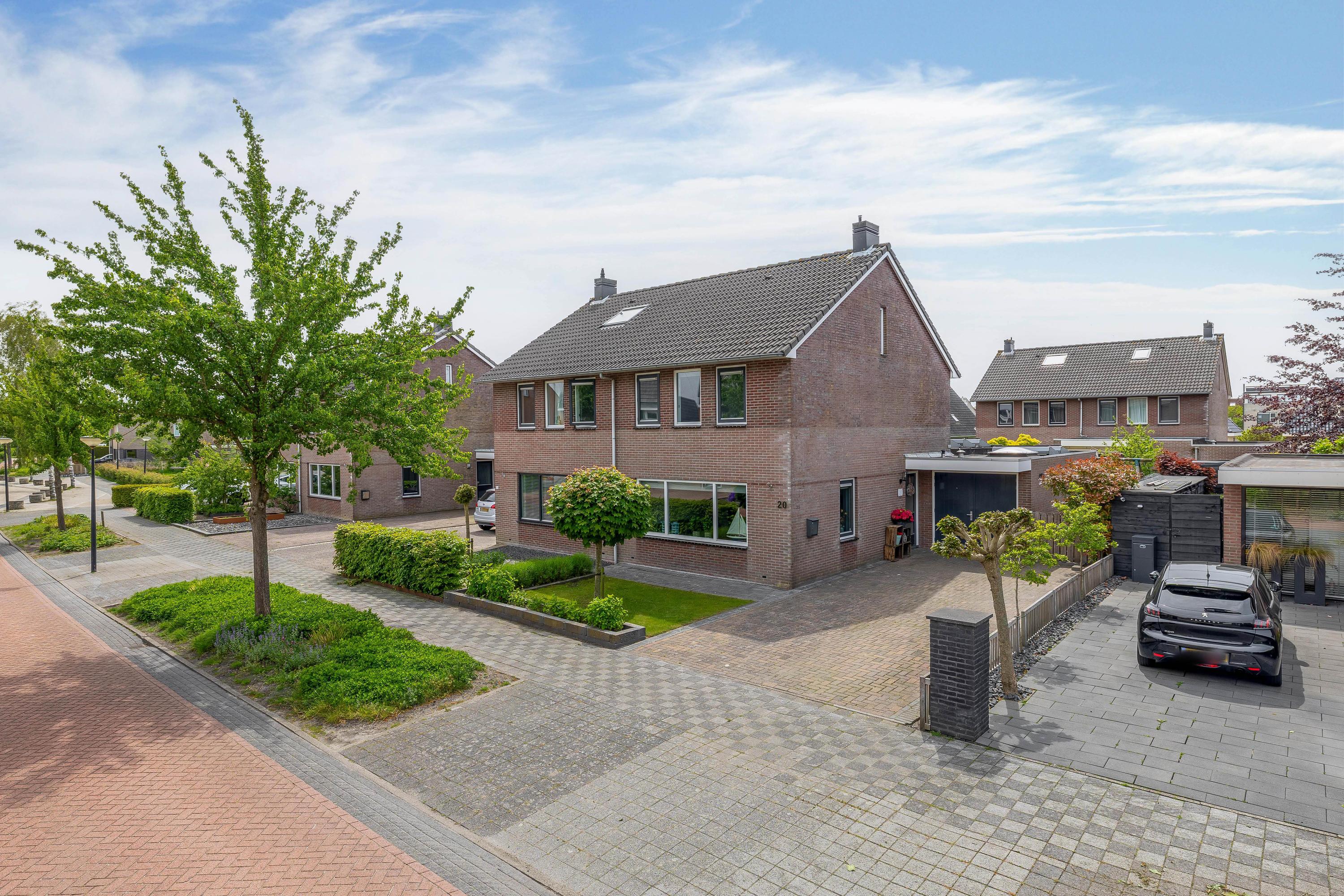 Huis Intang 20 in Lemmer