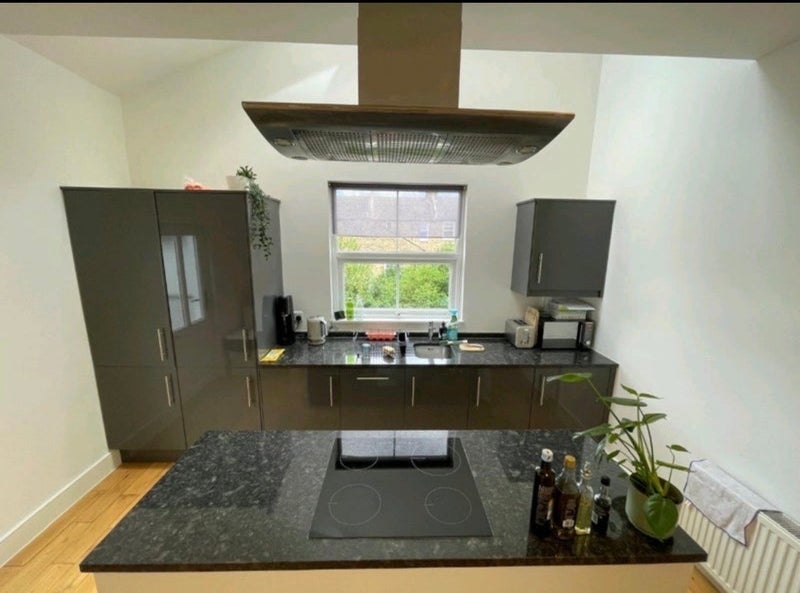 Room Osward Road in Greater London