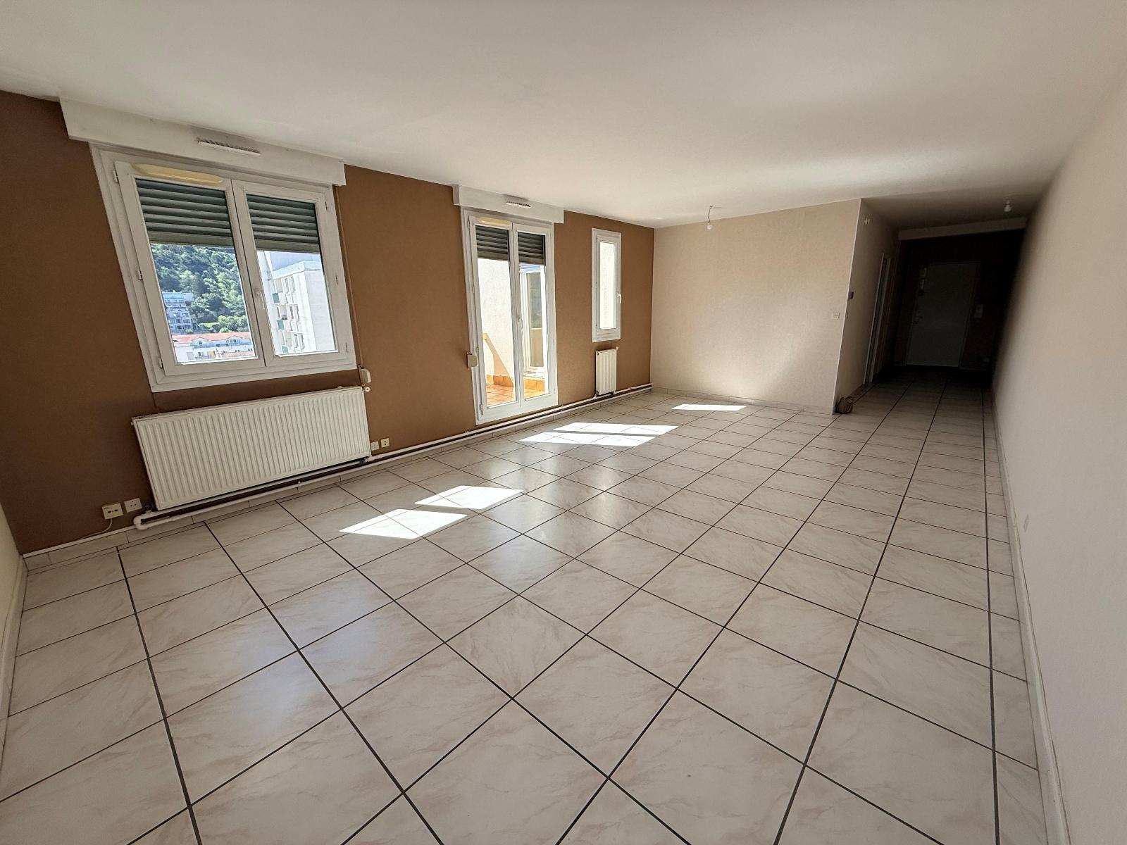 Appartement Rue Amouroux à Saint-Étienne